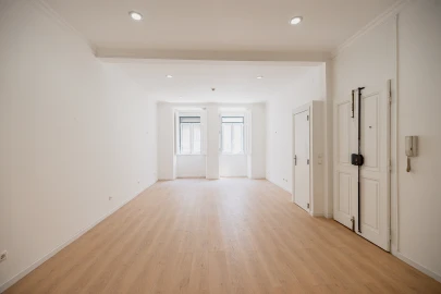 Apartamento T3 para Venda em Santo António