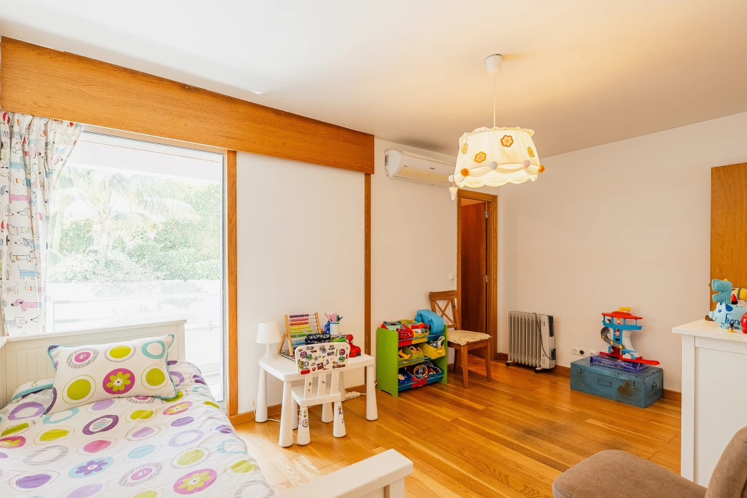 Apartamento T3 para Venda em Carcavelos e Parede Foto 16