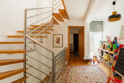 Apartamento T3 para Venda em Carcavelos e Parede