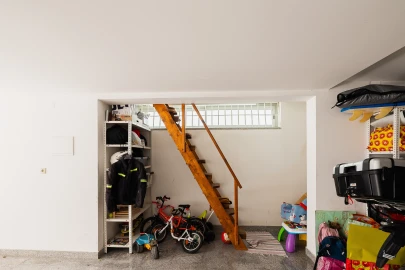 Apartamento T3 para Venda em Carcavelos e Parede