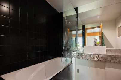Apartamento T3 para Venda em Carcavelos e Parede