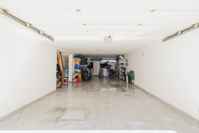 Apartamento T3 para Venda em Carcavelos e Parede