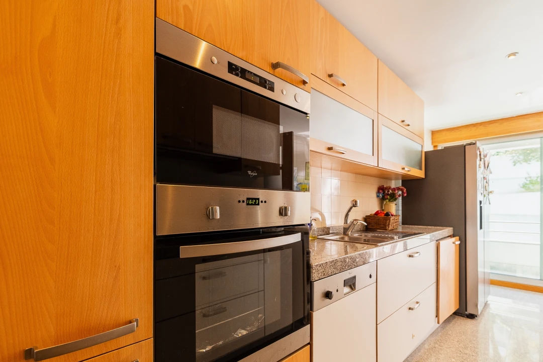 Apartamento T3 para Venda em Carcavelos e Parede Foto 26