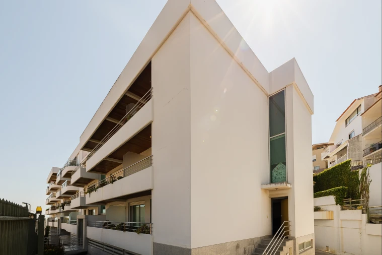 Apartamento T3 para Venda em Carcavelos e Parede Foto 39