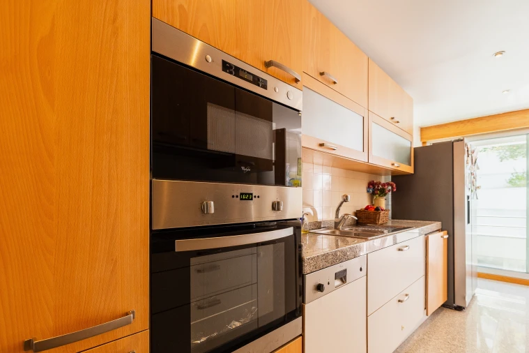 Apartamento T3 para Venda em Carcavelos e Parede Foto 26