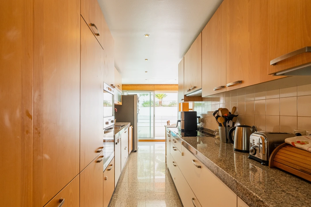 Apartamento T3 para Venda em Carcavelos e Parede Foto 25