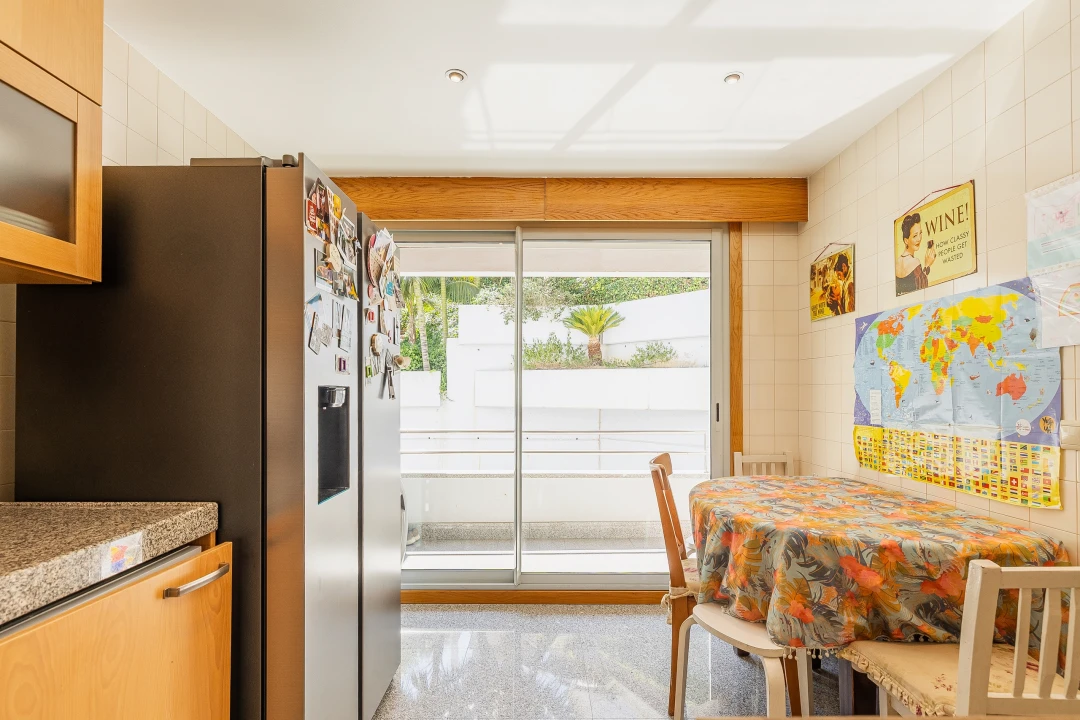 Apartamento T3 para Venda em Carcavelos e Parede Foto 29