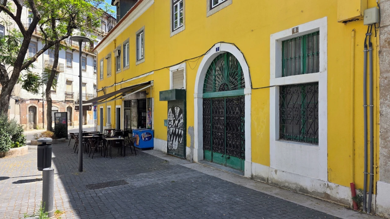 Negócio para Arrendamento em Beato Foto 10