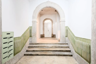 Apartamento T2 para Venda em Santa Maria Maior