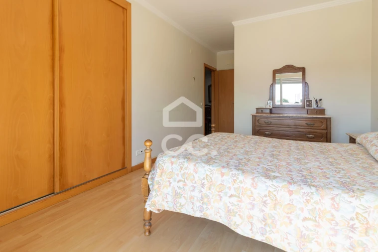 Apartamento T2 para Venda em Fatima Foto 17