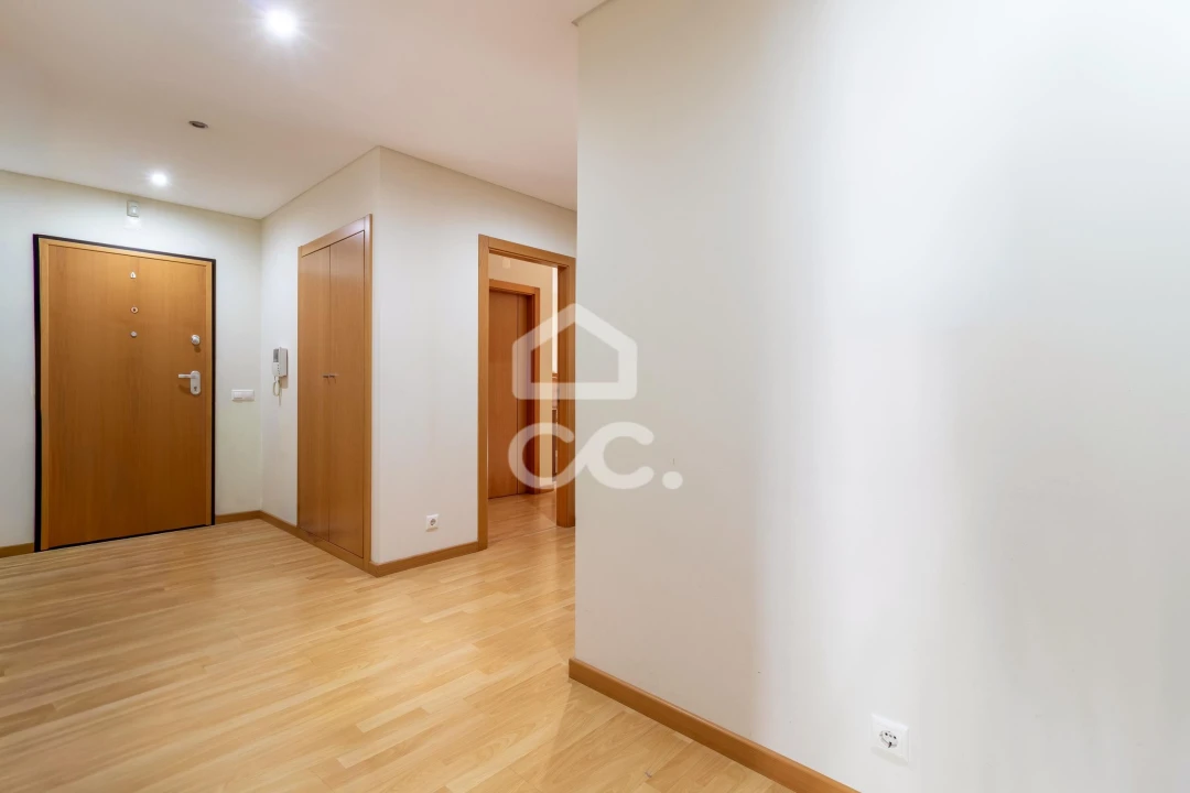 Apartamento T2 para Venda em Fatima Foto 5