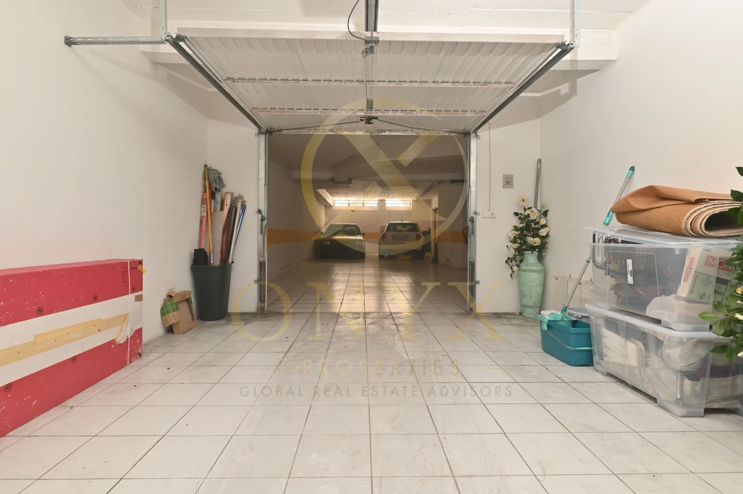 Apartamento T4 para Venda em Carcavelos e Parede Foto 39