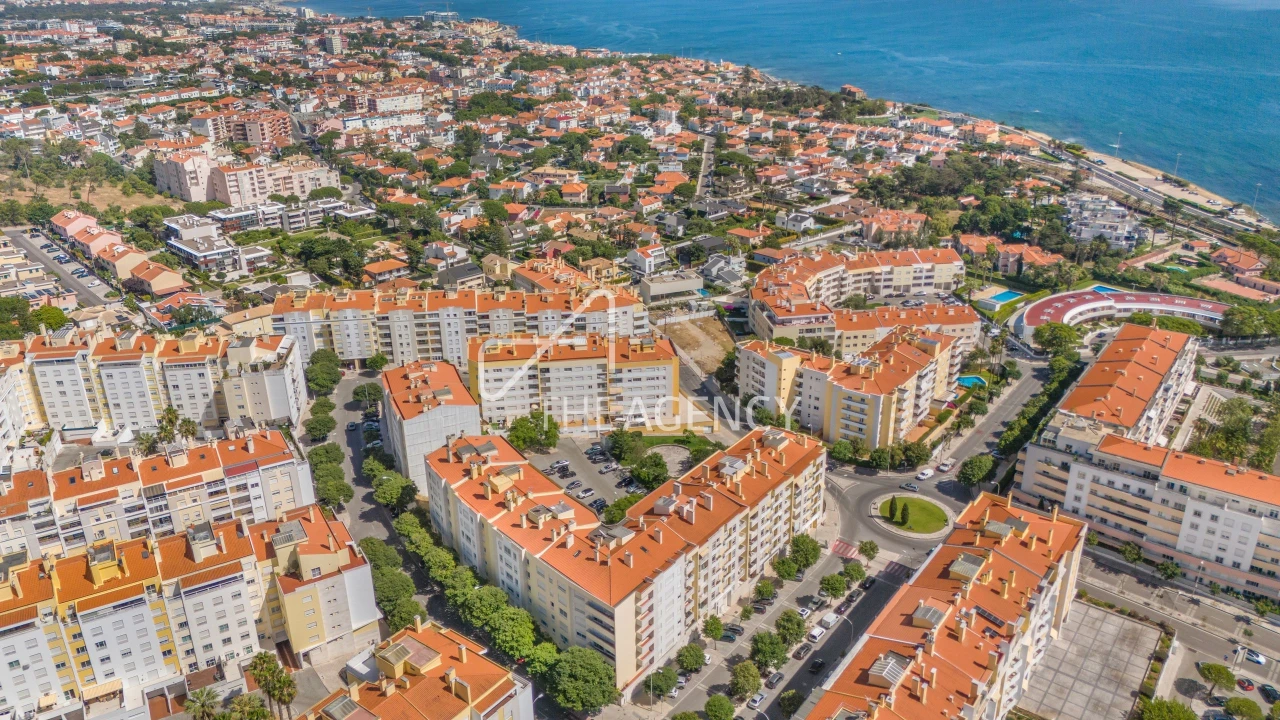 Apartamento T3 para Venda em Carcavelos e Parede Foto 41