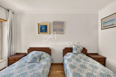 Apartamento T3 para Venda em Carcavelos e Parede