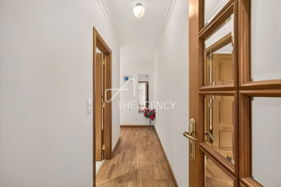 Apartamento T3 para Venda em Carcavelos e Parede