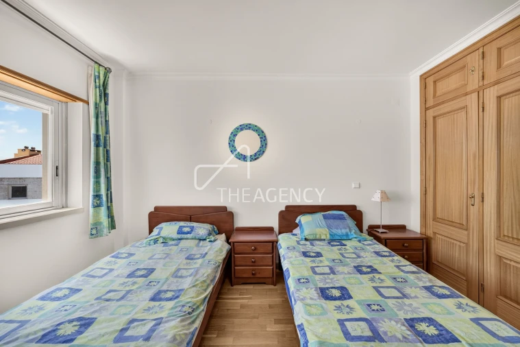 Apartamento T3 para Venda em Carcavelos e Parede Foto 26