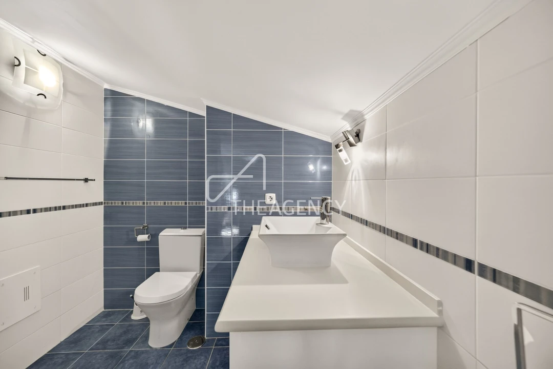 Apartamento T3 para Venda em Carcavelos e Parede Foto 38