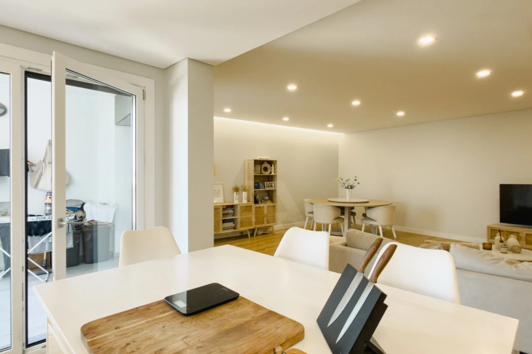 Apartamento T3 para Venda em Porto Salvo Foto 39