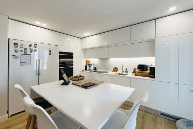 Apartamento T3 para Venda em Porto Salvo Foto 36