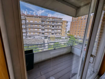 Apartamento T4 para Arrendamento em Bonfim