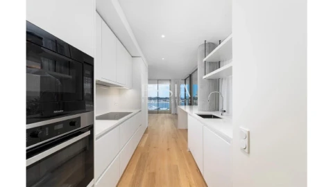Apartamento T3 para Venda em Aldoar, Foz do Douro e Nevogilde
