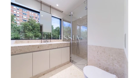 Apartamento T3 para Venda em Aldoar, Foz do Douro e Nevogilde