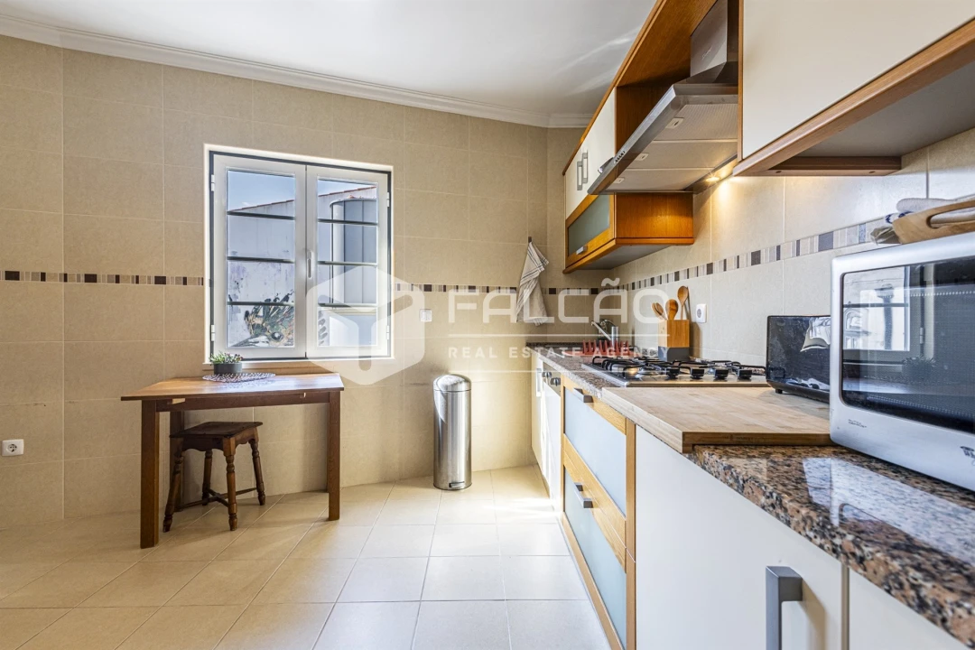 Apartamento T3 para Arrendamento em Marvila, Ribeira Santarém, São Salvador, São Nicolau Foto 43