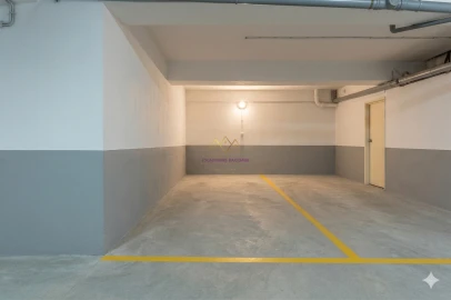 Apartamento T4 para Venda em Benfica