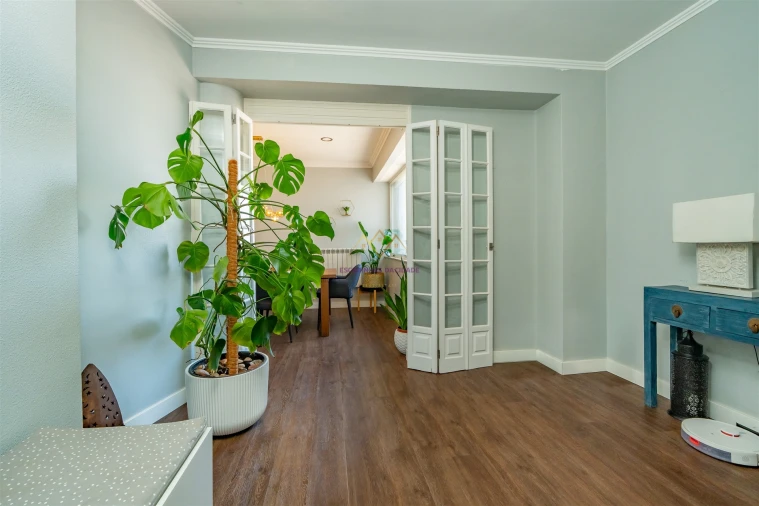 Apartamento T4 para Venda em Benfica Foto 12