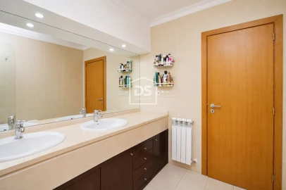 Apartamento T3 para Venda em Silvares, Pias, Nogueira e Alvarenga