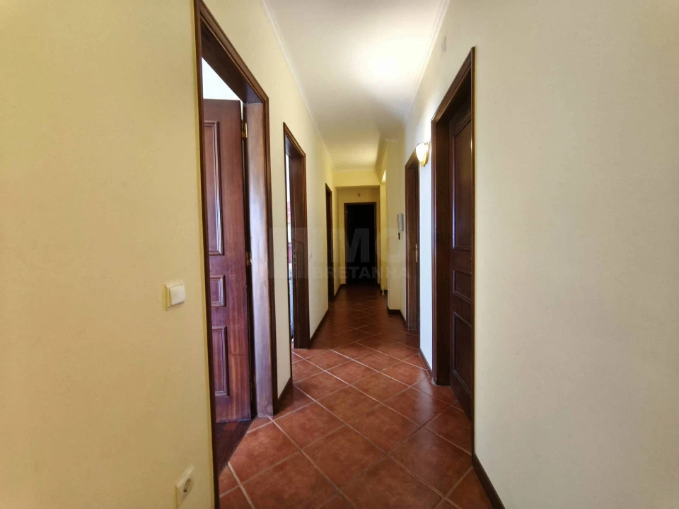 Moradia T9 para Venda em Santa Clara e Castelo Viegas Foto 19