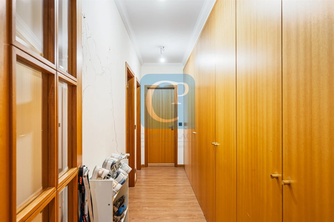Apartamento T2 para Arrendamento em São Mamede de Infesta e Senhora da Hora Foto 17