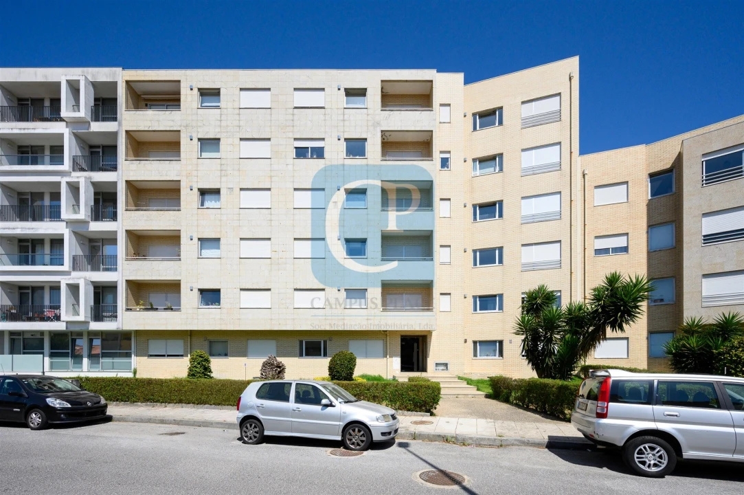 Apartamento T2 para Arrendamento em São Mamede de Infesta e Senhora da Hora Foto 21