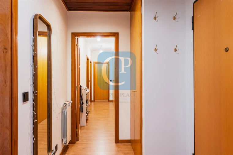 Apartamento T2 para Arrendamento em São Mamede de Infesta e Senhora da Hora Foto 16