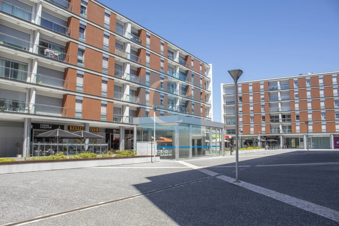 Apartamento T1 para Arrendamento em Paranhos Foto 11