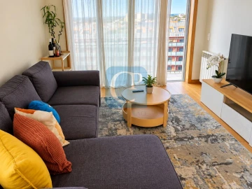 Apartamento T1 para Arrendamento em Paranhos