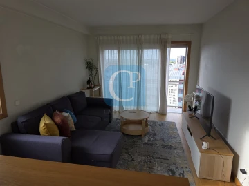 Apartamento T1 para Arrendamento em Paranhos