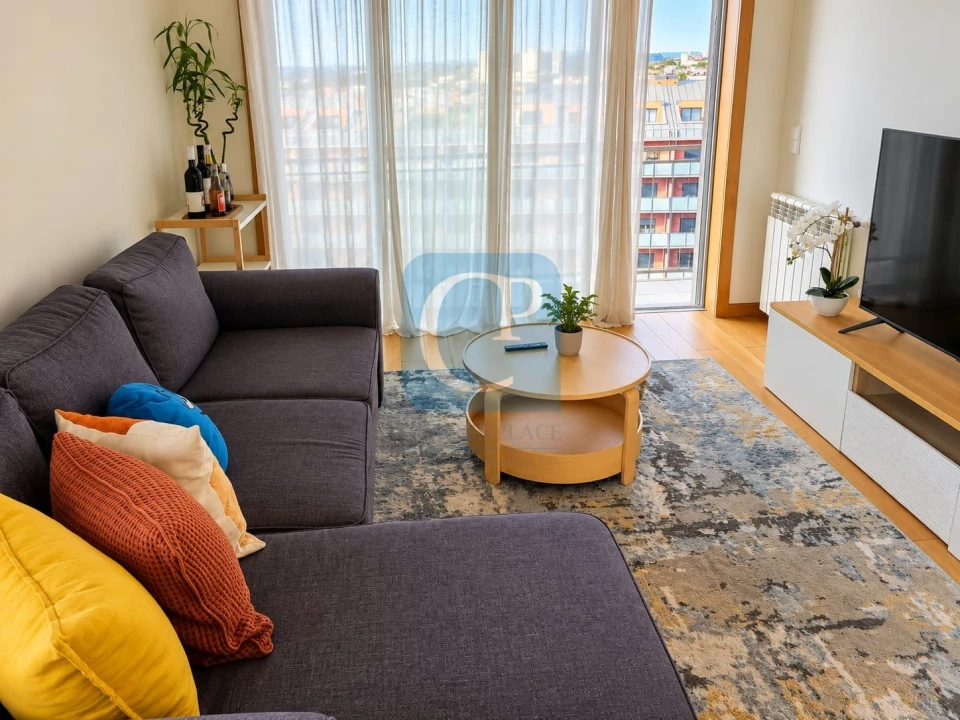 Apartamento T1 para Arrendamento em Paranhos Foto 3