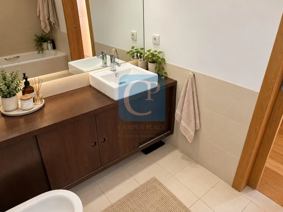 Apartamento T1 para Arrendamento em Paranhos Foto 9