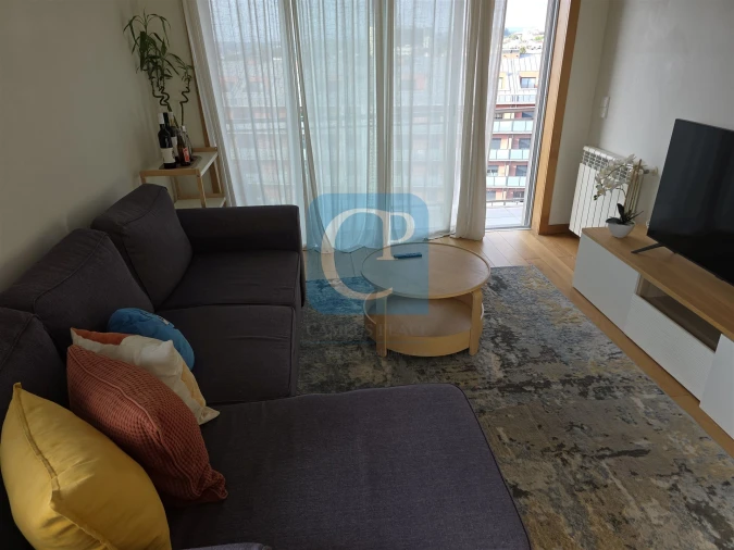 Apartamento T1 para Arrendamento em Paranhos Foto 7