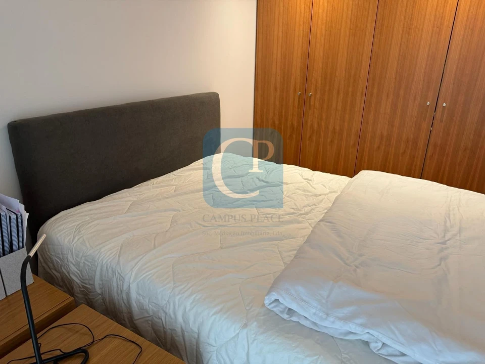 Apartamento T1 para Arrendamento em Paranhos Foto 6