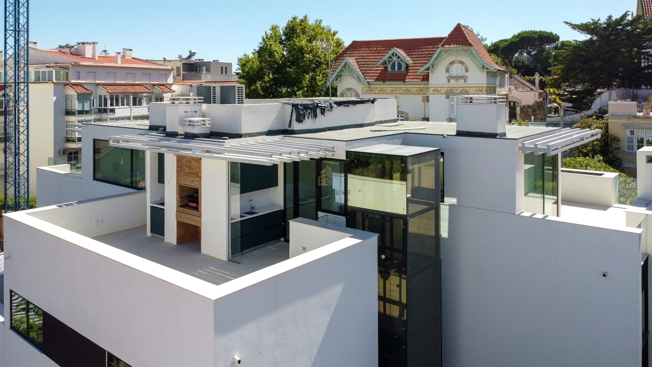 Apartamento T4 para Venda em Cascais e Estoril Foto 63