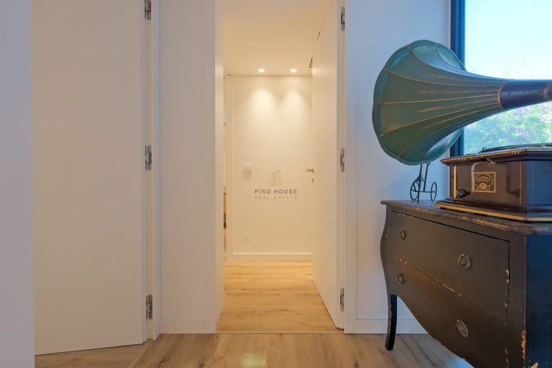 Apartamento T4 para Venda em Cascais e Estoril Foto 23