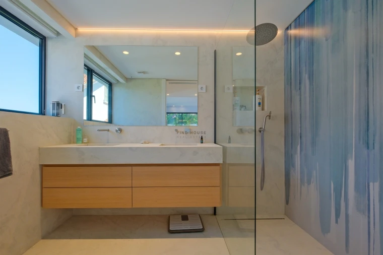Apartamento T4 para Venda em Cascais e Estoril Foto 16