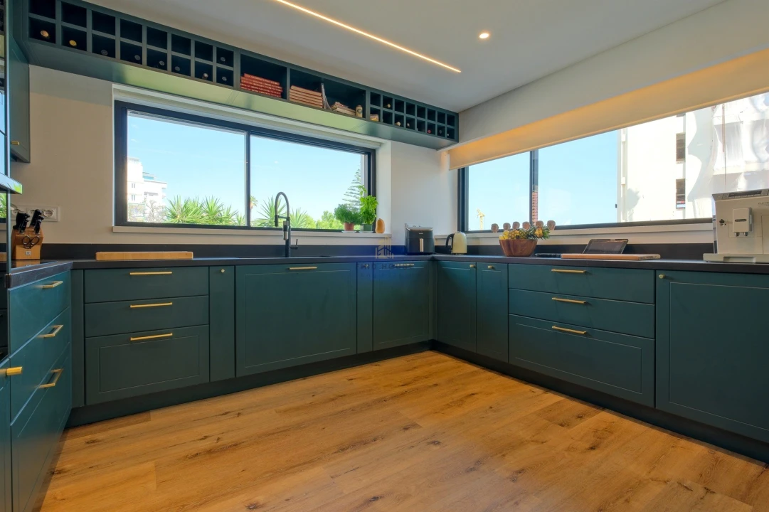 Apartamento T4 para Venda em Cascais e Estoril Foto 37