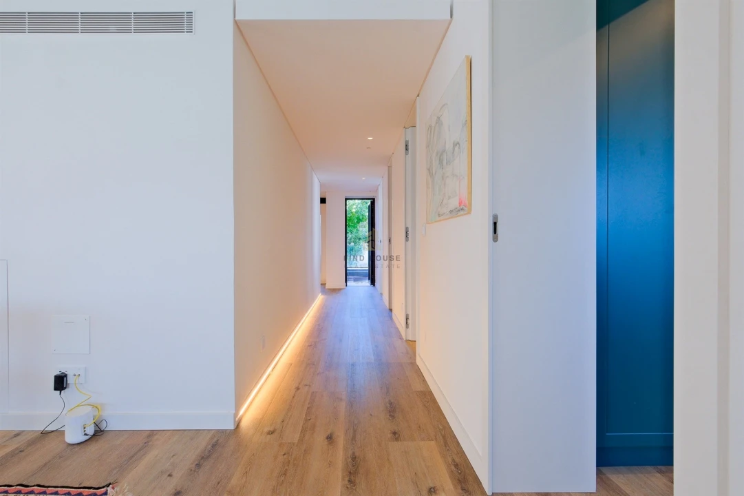 Apartamento T4 para Venda em Cascais e Estoril Foto 10