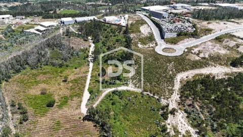Terreno Comércio / Armazém para Venda em Caide de Rei
