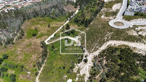 Terreno Comércio / Armazém para Venda em Caide de Rei