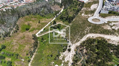 Terreno Comércio / Armazém para Venda em Caide de Rei