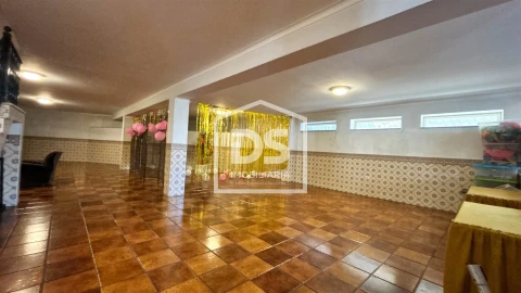 Quinta T5 para Venda em Nevogilde